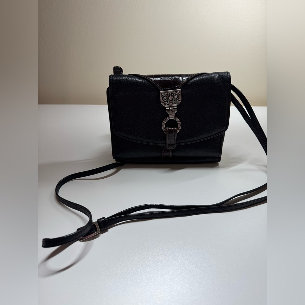 Brighton Nepal Organizer Pebble Italian Crocodile Embossed Leather Crossbody Bag - Picture 3 of 16